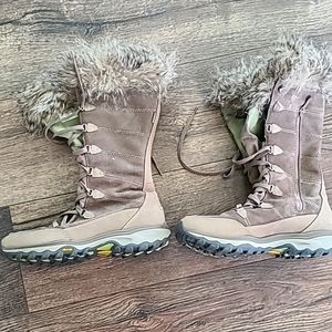 Eddie Bauer Solstice Boot
